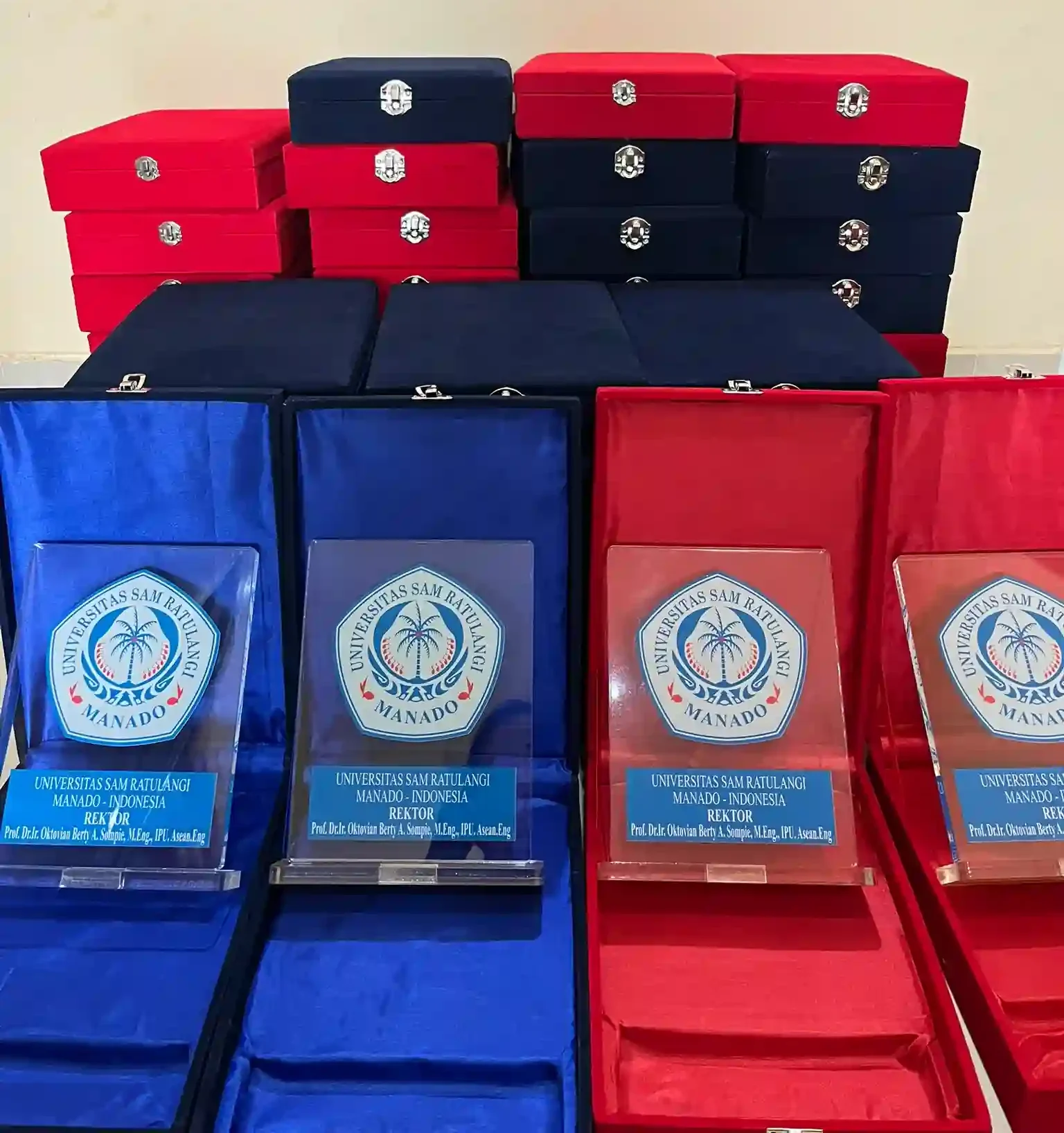 jual souvenir plakat custom